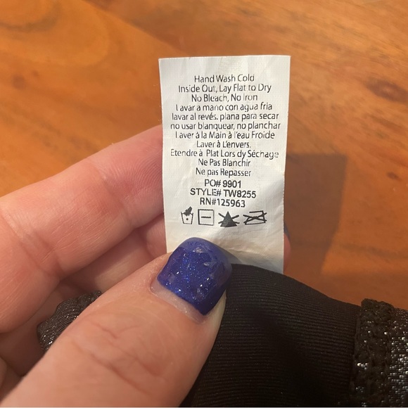 Beyond Yoga Twinkle Slim Racerback Sports Bra. SZ: S - Picture 8 of 8